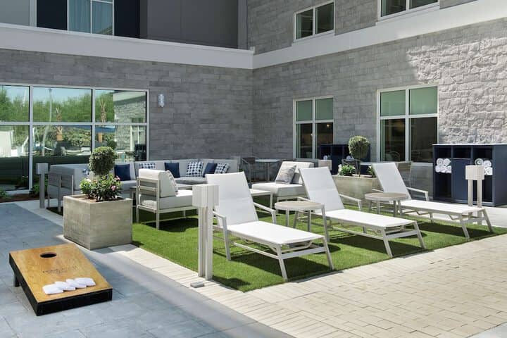 Terrace/Patio 50 of 56