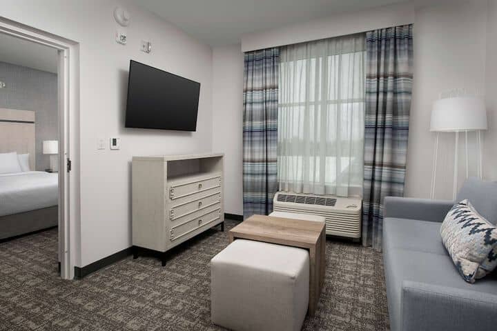Room 22 of 56